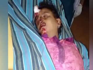 தேனி: தனியார் காப்பகத்தில் இருந்த மனைவியை சரமாரியாக வெட்டிவிட்டு கணவன் தப்பியோட்டம்