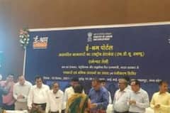 देशातील असंघटित कामगारांची नोंदणी करण्याचे कार्य वेगाने सुरू, ई-श्रम पोर्टलवर एक कोटीहून अधिक कामगारांची नोंदणी