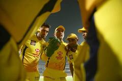 IPL 2021 CSK clicks:  ’தொடங்கிய ஐ.பி.எல்....தட்டித்தூக்கிய ருதுராஜ்!’ - சி.எஸ்.கே மொமண்ட்ஸ்