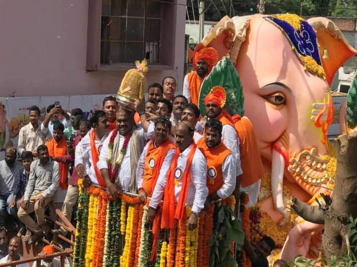 Balapur Ganesh laddu | ஆயிரம் ரூபாயில் தொடங்கி ரூ.18 லட்சத்தில் முடிந்த லட்டு ஏலம்..  இது ஆந்திரா ஸ்பெஷல்!