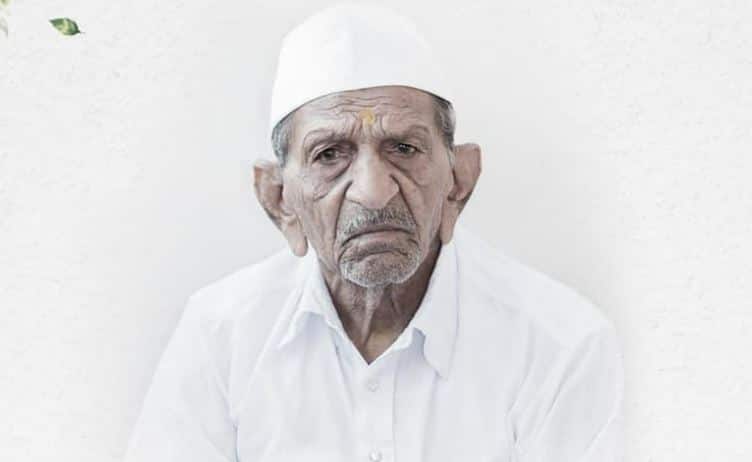 Gujarat Congress leader Hardik Patel grand father died at age on 86 ગુજરાત કોંગ્રેસના નેતા હાર્દિક પટેલના દાદાનું નિધન, ફેસબુક પર લખી ભાવુક પોસ્ટ