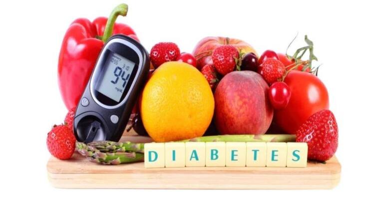 Diet and exercises for diabetics: ultimate guide and tips Diabetics Health Tips: মধুমেহ রোগীরা সুস্থ থাকতে কী কী খাবেন আর কোন খাবার খাবেন না?