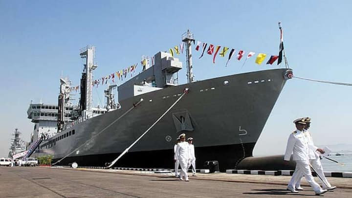 Indian Navy Recruitment 2021: Apply for 181 SSC Officer posts Indian Navy Recruitment 2021: ఇండియ‌న్ నేవీలో 181 పోస్టులు.. రాత ప‌రీక్ష లేకుండానే ఎంపిక.. ముఖ్యమైన తేదీలివే..