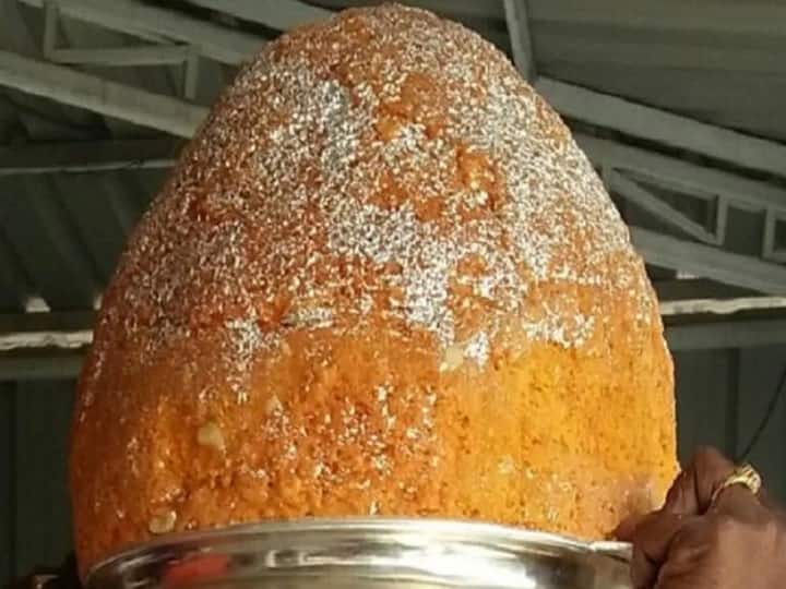 Hyderabad: Balapur Ganesh 2021 laddu auction laddu weighs 21 Kg auctioned  for Rs 18.9 lakh | Balapur Laddu Auction: వేలంపాటలో బాలాపూర్ గణేశుడి  లడ్డుకు భలే డిమాండ్.. 1994లో రూ.450తో మెుదలై ...
