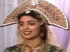 Juhi Chawla ने शेयर किया अपने पहले टीवी सीरियल का थ्रोबैक वीडियो, शूटिंग के पहले दिन भूल गई थीं डायलॉग