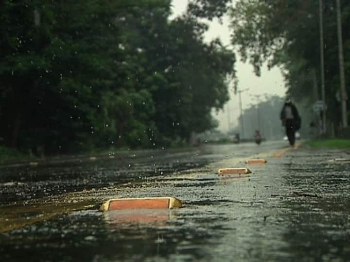 ১০০ মি.মি-র বেশি বৃষ্টি বালিগঞ্জ, কালীঘাট, মোমিনপুরেও