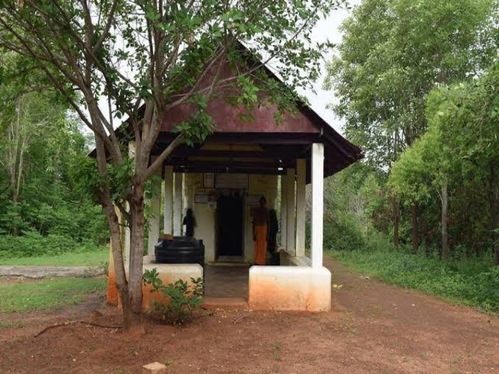 சிவகங்கையில் கவிஞர் மீராவுக்கு இலக்கிய வட்டம் தொடக்கம்...!