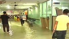 Kolkata Rain: টানা বৃষ্টিতে প্লাবিত শহর, হাসপাতালে জল ঢোকায় দুর্ভোগে রোগীরা | Bangla News