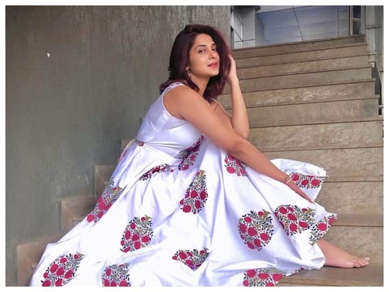 Jennifer Winget से Karisma Kapoor तक, इन अभिनेत्रियों ने पति से तलाक के बाद नहीं की कभी शादी Jennifer Winget से Karisma Kapoor तक, इन अभिनेत्रियों ने पति से तलाक के बाद नहीं की कभी शादी