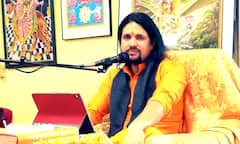 Narendra Giri Death : महंत नरेंद्र गिरि के सुसाइड नोट में अपना नाम आने पर जानें क्या बोले Anand Giri