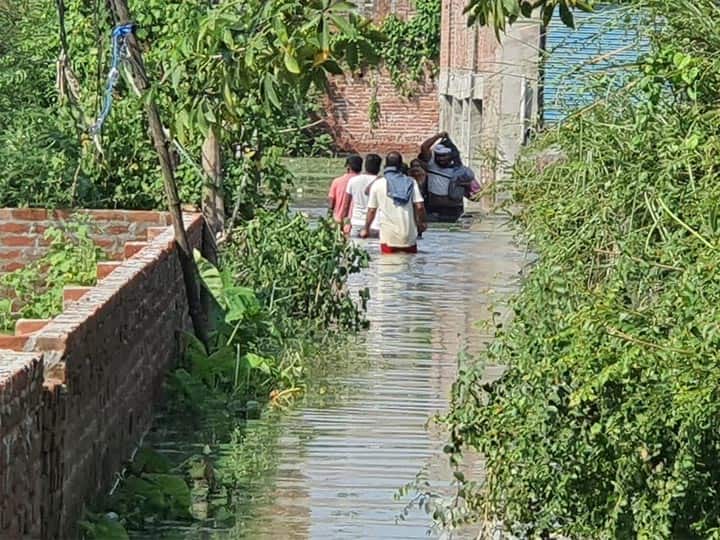 People migrating in Ayodhya to other places after water logging ann Ayodhya: बारिश के बाद अयोध्या नगर निगम की पोल खुली, जलभराव से परेशान होकर घर छोड़ रहे लोग