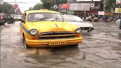 Kolkata Rain: অবিরাম বৃষ্টিতে নদীর চেহারা নিল আমহার্স্ট স্ট্রিট, স্তব্ধ গাড়ি চলাচল | Bangla News