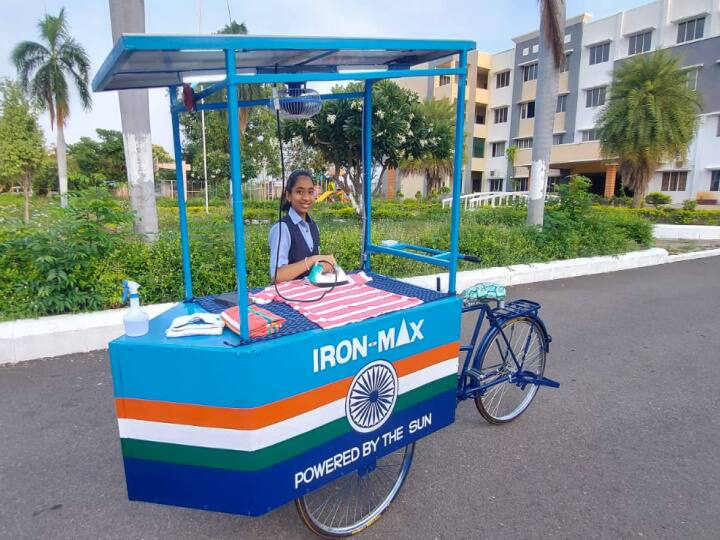 A 15-year-old school girl from Thiruvannamalai has been nominated for an award for environmental protection by the Prince of England. இங்கிலாந்து இளவரசரின் சுற்றுசூழல் பாதுகாப்பு விருதுக்கு திருவண்ணாமலை மாணவி தேர்வு