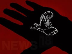 Crime News: స్టూడెంట్ బుగ్గ కొరికిన హెడ్ మాస్టర్…స్కూల్లోనే ఉతికి ఆరేసిన తల్లిదండ్రులు