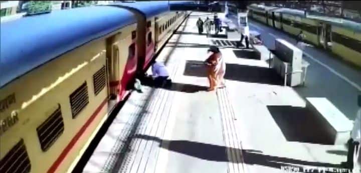Watch: CCTV Captures Chilling Visuals Of Woman Tripping From A Moving Train In Mumbai Watch: CCTV Captures Chilling Visuals Of Woman Tripping From A Moving Train In Mumbai
