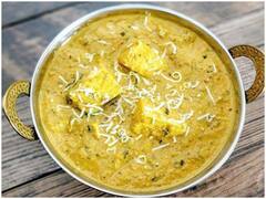 Kitchen Hacks: घर पर अचानक आ जाएं मेहमान, तो इस तरह बनाएं मलाई पनीर