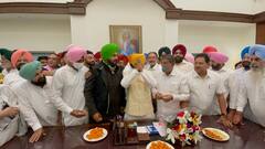 ਮੁੱਖ ਮੰਤਰੀ ਬਣਨ ਤੋਂ ਬਾਅਦ ਚਰਨਜੀਤ ਚੰਨੀ ਦੀ ਪਹਿਲੀ ਪ੍ਰੈਸ ਕਾਨਫਰੰਸ, ਕਿਹਾ-ਕਿਸਾਨਾਂ ਲਈ ਆਪਣਾ ਗਲਾ ਵੱਢ ਕੇ ਦੇ ਦਿਆਂਗਾ