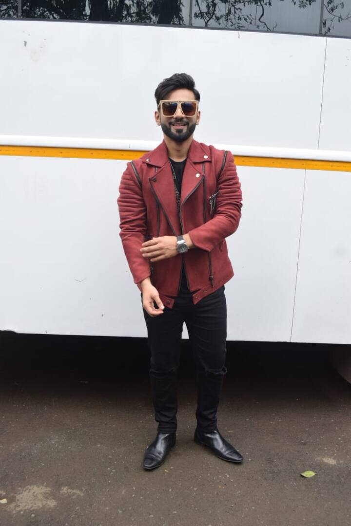 Rahul Vaidya, who is one of the finalists of 'KKK 11', donned a stylish jacket for the grand finale. The 'Bigg Boss 14' contestant has managed to reach the finals despite all the odds.