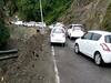 Heavy Rain in Mussoorie: भारी बारिश और भू-स्खलन से मसूरी-देहरादून मार्ग एक घंटे रहा बंद, लगा 3 किलोमीटर लंबा जाम