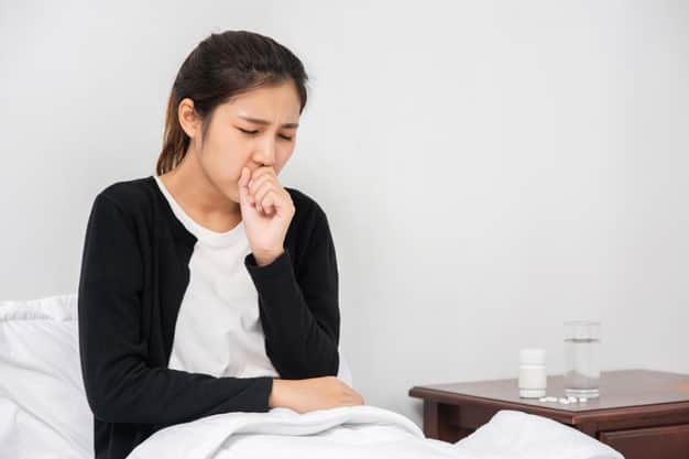 Difference Between Omicron Coronavirus Cold And Flu Symptoms Check Here How To Identify Omicron Coronavirus: कोल्ड, फ्लू या ओमिक्रोन? इन लक्षणों से करें तीनों की पहचान