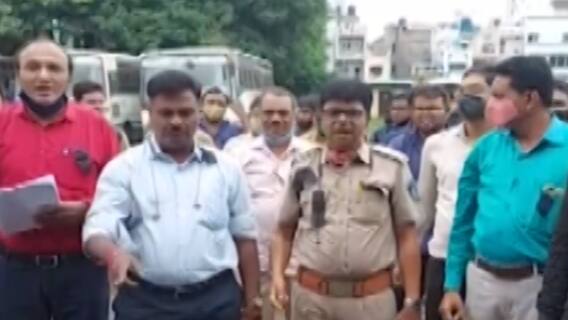 સુરતઃ સાતમા પગારપંચ સહિતના પ્રશ્નો અંગે ST કર્મચારીઓએ કર્યુ વિરોધ પ્રદર્શન