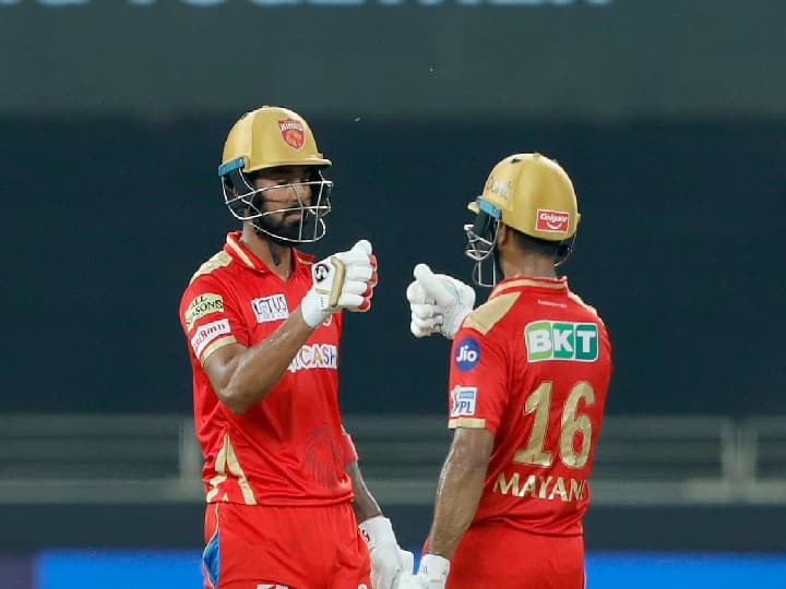 KL Rahul becomes second fastest batsman to complete 3000 runs in IPL KL Rahul becomes second fastest batsman to complete 3000 runs in IPL
