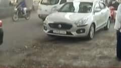 સુરતઃ વરસાદ બાદ રસ્તાઓ પર ખાડાઓનું સામ્રાજ્ય, લોકોએ શું કરી અપીલ?