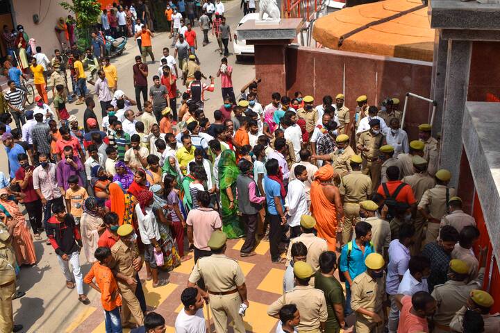 The president of All India Akhara Parishad, Mahant Narendra Giri, was found dead at his Baghambari Math located residence on Monday in Prayagraj. (Image Source: PTI)