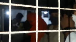 Vadodara : બોસે ઓફિસમાં જ યુવતીને સંપૂર્ણ નિર્વસ્ત્ર કરીને કોન્ડોમ સાથે શરીર સુખ માણવાનો કર્યો પ્રયાસ, જાણો પછી શું થયું ?