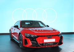 Audi India | ऑडी इंडियाकडून भारतातील पहिली इलेक्ट्रिक सुपरकार लाँच! पहा फोटो