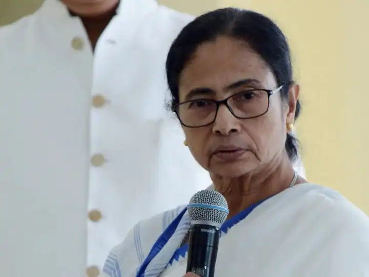 'Won’t Let You Make India Taliban’: CM Mamata Targets PM Modi, Amit Shah In Bhabanipur 'Won’t Let You Make India Taliban’: CM Mamata Targets PM Modi, Amit Shah In Bhabanipur