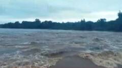 નવસારી: ઔરંગા નદીમાં પાણીની આવક, ગરગડીયાપુલ પાણીમાં થયો ગરકાવ, જુઓ ગુજરાતી ન્યુઝ