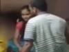 Viral Video: இரண்டாவது மனைவியை மகிழ்விக்க குழந்தையை அடிக்கும் கொடூர தந்தை - அதிர்ச்சி வீடியோ..!