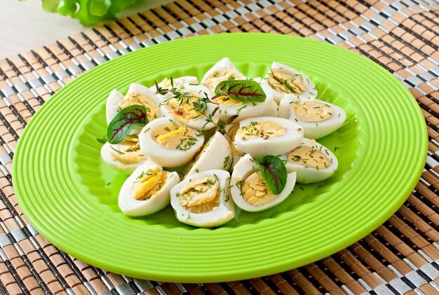 जानवरों से आने वाला हर भोज्य पदार्थ नॉनवेज की श्रेणी में नहीं आ सकता क्योंकि ऐसा होता तो दूध भी इसी कैटेगरी में आता क्योंकि वो भी एक एनिमल प्रोडक्ट है.