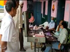 Dengue Attack: यूपी के इस जिले में जानलेवा साबित हो रहा हैं डेंगू, ग्रामीण नें स्वास्थ्य विभाग पर लगाए गंभीर आरोप