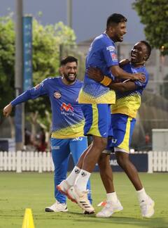 IPL 2021: প্র্যাক্টিসে ফুটবলে মাতলেন ধোনি, খোশমেজাজে সিএসকে ক্রিকেটারেরা