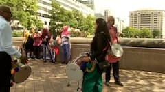 PM Modi in US: People welcome him with Dhol & Bhangra outside hotel | Ground Report