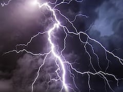 Watch: అసలు పిడుగులు ఎందుకు పడతాయి.? పిడుగుపాటుకు కారణమయ్యే సైన్స్ ఏంటి?