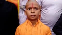 'Junior CM Yogi' ने Noida की सड़कों पर बिखेरा जलवा, लगे जय श्री राम के नारे | Hindi News