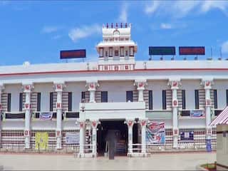 மதுரை கோட்டத்தில் பிளாட்பாரம் டிக்கெட் கட்டணம் குறைப்பு