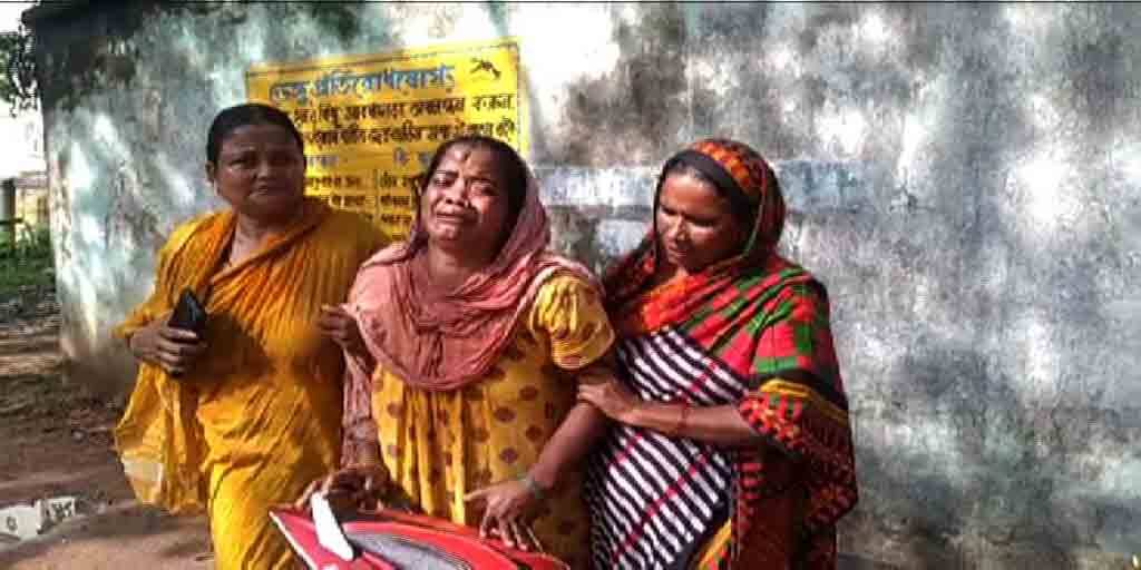 hooghly pandua a student who committed suicide in Pandua, burnt body recovered from the house Hooghly: মোবাইল ফোনে আসক্তি, পান্ডুয়ায় পরিবারে বকুনি খেয়ে আত্মঘাতী ছাত্রী