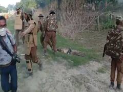 Assam Violence: ஆக்கிரமிப்பாளர்கள் மீது போலீஸ் கொடூர தாக்குதல்... போர் களமான அசாம்!