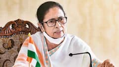 Mamata Banerjee: প্রচারের আগে জৈন মন্দিরে পুজো মমতার| Bangla News