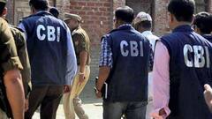 क्या Mahant Narendra Giri Case में SIT की टीम से CBI की टीम लेगी हैंडओवर ? | Hindi News