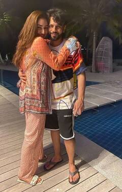 Disha Parmar Wishes Hubby Rahul Vaidya On His Birthday With Lovey-Dovey Pics From Their Honeymoon In Maldives