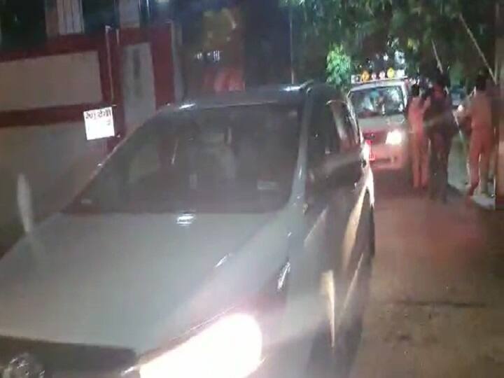 Tender Controversy: तारकिशोर प्रसाद को बचाने की BJP कोटा के मंत्रियों ने की प्लानिंग! रेणु देवी के आवास पर हुई सभी की बैठक BJP quota ministers plan to save Tarkishore Prasad! Everyone's meeting held at Renu Devi's residence ANN Tender Controversy: तारकिशोर प्रसाद को बचाने की BJP कोटा के मंत्रियों ने की प्लानिंग! रेणु देवी के आवास पर हुई सभी की बैठक