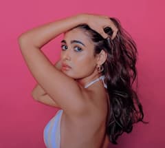 Happy Birthday Shalini Pandey: ‘ముద్దు’గుమ్మ షాలినీ పాండే ముద్దొచ్చే చిత్రాలు!