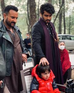 In Pics:  Arjun Kapoor ने खास तस्वीर से Kareena Kapoor को बर्थडे विश किया, देखें बाकी Mouni Roy सहित बाकी सेलेब्स की लेटेस्ट तस्वीरें