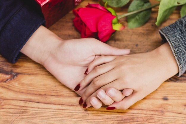 Relationship Advice: अपना पर्सनल स्पेस खोकर न निभाएं रिश्ता, खींचे बाउंड्री क्योंकि प्राइवेसी भी है जरूरी