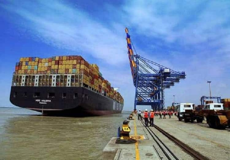 Around 2988 kilograms of heroin from Afghanistan seized by the DRI in Gujarat Mundra Port Mundra Drug Haul | `2988 கிலோ எடை.. 20 ஆயிரம் கோடி ரூபாய் மதிப்பு.. ஆப்கானிஸ்தானில் இருந்து குஜராத் வந்தடைந்த ஹெராயின்!